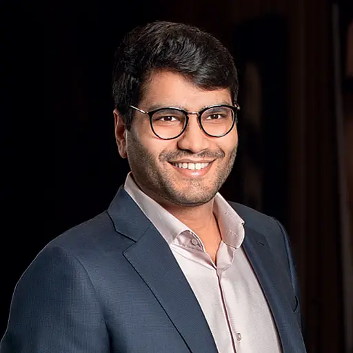 Shashwat Goenka-Vice Chairman