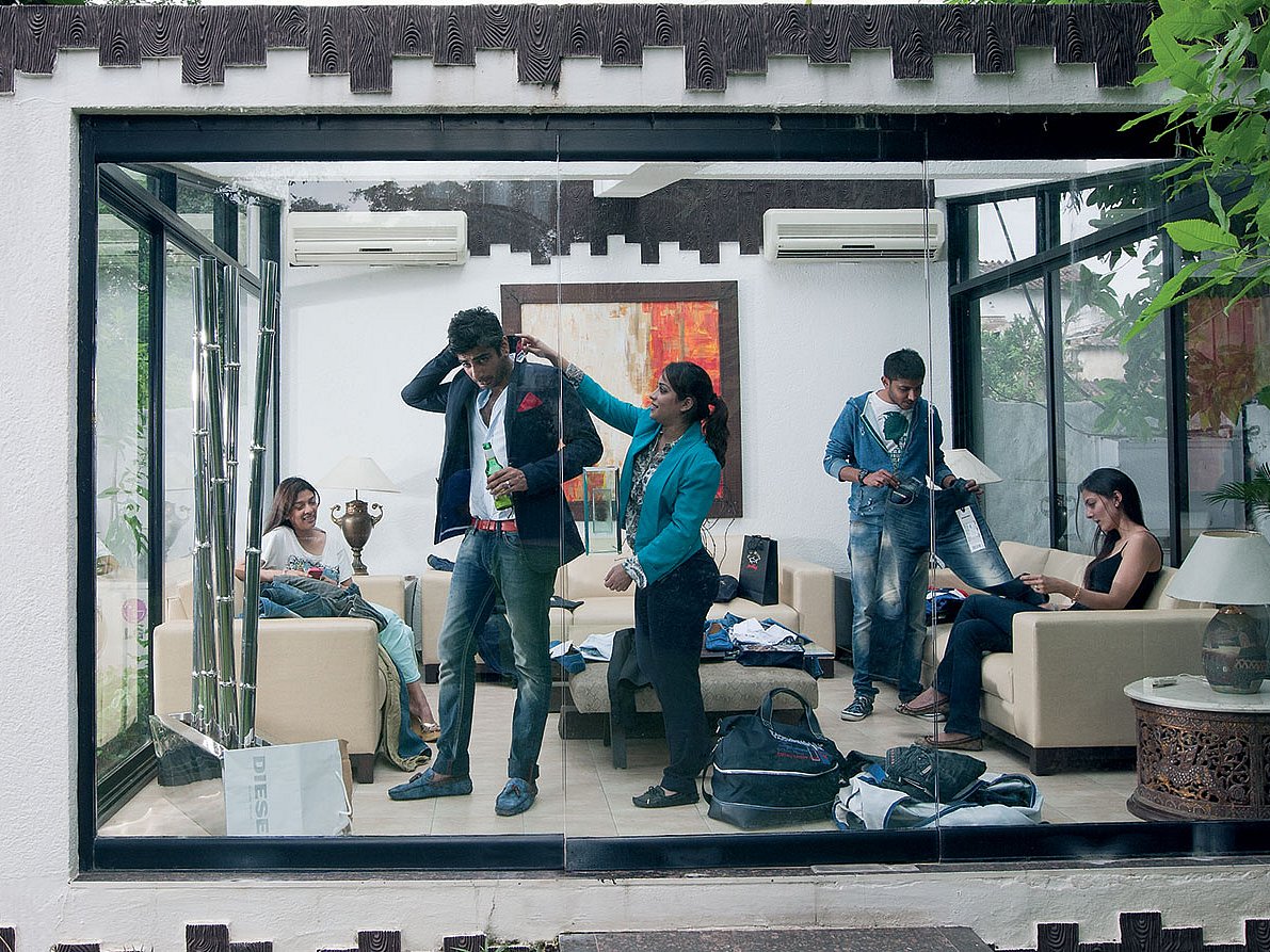 NAGPUR: Ankit and Ahilya Taneja check out the latest collection brought by Siddharth Rupani.