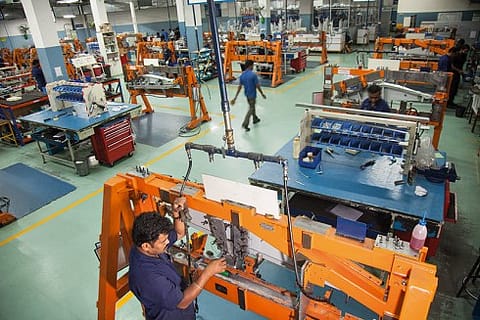 Despite popular acceptance, only a small 6% of these executives are currently engaging with Agentic AI, the report highlights