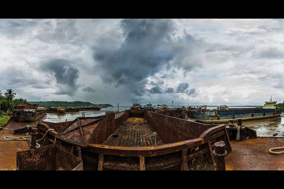 The party is over, Goa