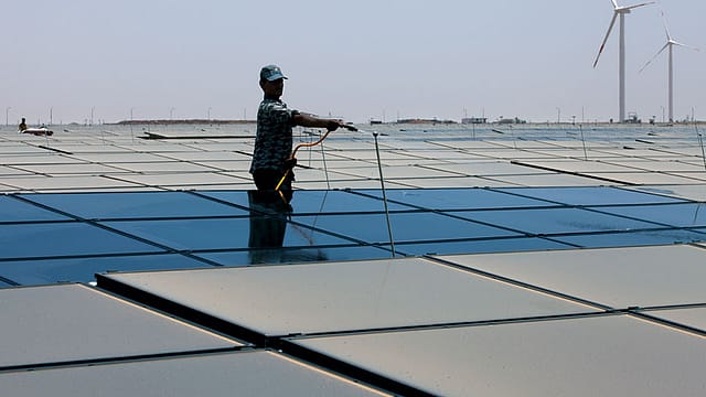 Adani Green crosses 10,000 MW RE portfolio; 1st Indian firm to do so Adani Green crosses 10,000 MW RE portfolio; 1st Indian firm to do so