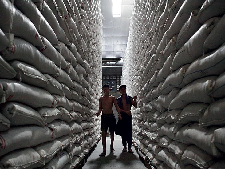 Stock up: India Inc. spends Rs 22,000 crore on warehouses a year. 