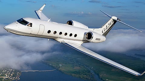 The G450 cruises around 10,000 feet higher than commercial airliners.