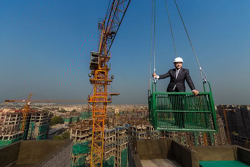 Building blocks of a monopoly