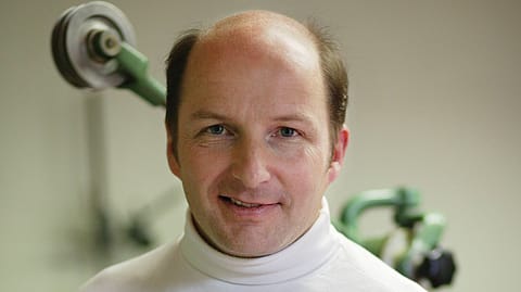 Kari Voutilainen has a passionate interest in horology and completed his training at the watchmaking school of Tapiola in Finland where he was born.