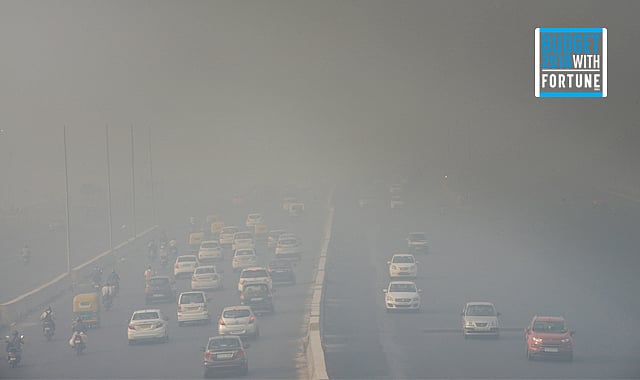 Jaitley tries to clear the smog