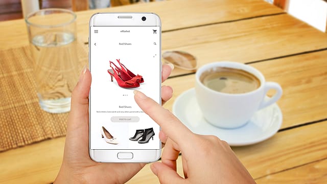 Women, older people to drive digital spending: report Women, older people to drive digital spending: report