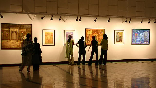 Visual arts industry revenues fall in 2017 Visual arts industry revenues fall in 2017