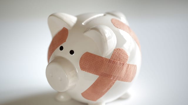 Leveraged companies with higher debt outstanding remain vulnerable Leveraged companies with higher debt outstanding remain vulnerable