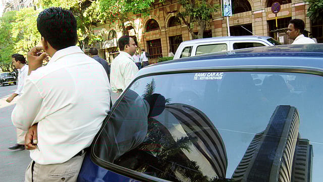 Market watch – Inflows in equity funds see record annual rise and monthly fall in March Market watch – Inflows in equity funds see record annual rise and monthly fall in March