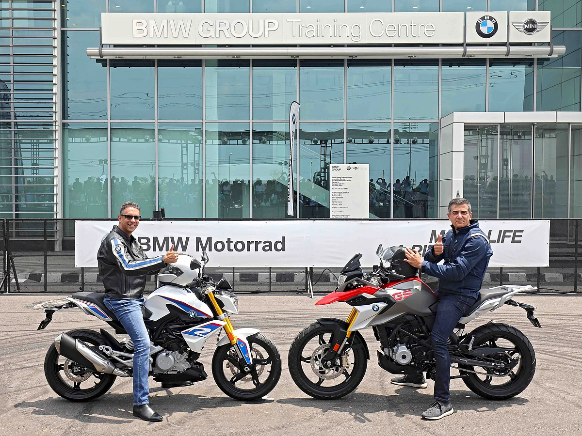 Vikram Pawah, president, BMW Group, India and Dimitris Raptis, Head of Region (Asia, China, Pacific, South Africa), BMW Motorrad ride in the new BMW G 310 R and G 310 GS.