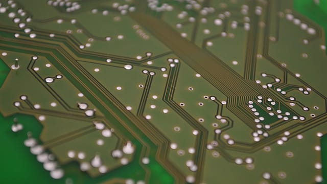 AI dilemma: To be or not to be AI dilemma: To be or not to be