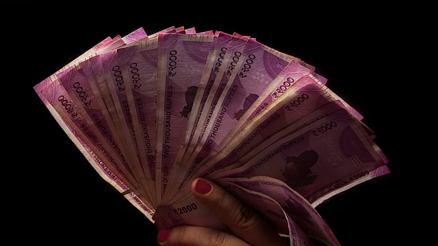 Rupee plunges to all-time low against US dollar Rupee plunges to all-time low against US dollar