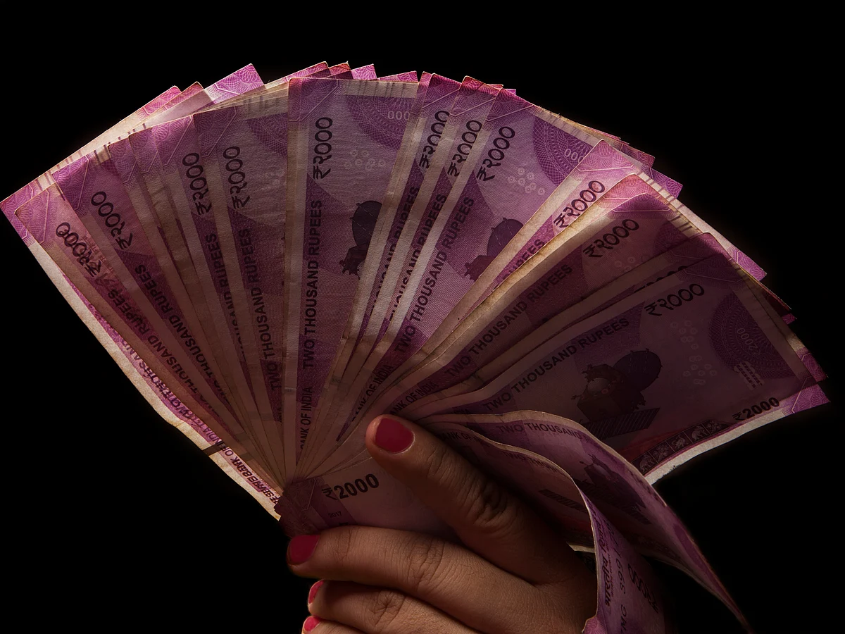 RBI last Friday withdrew ₹2,000 banknote but said it will continue to remain a “legal tender”.  