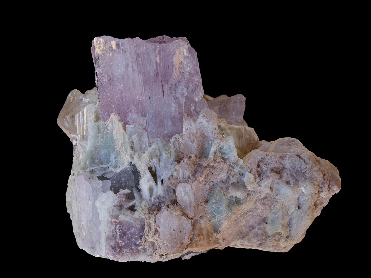 Kunzite - Laghman Afganistan - Ore of lithium - It is a pink to light purple variety of the mineral spodumene.