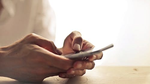 Are you in a toxic love affair with your smartphone? Are you in a toxic love affair with your smartphone?