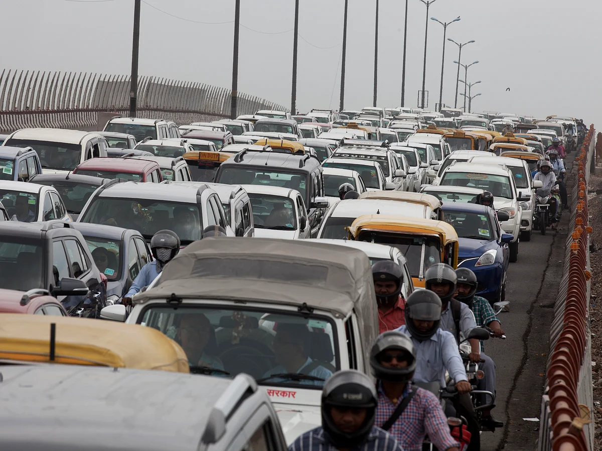 A discount of 15% and 7.5% has been proposed for electric vehicles and hybrid electric vehicles, respectively.