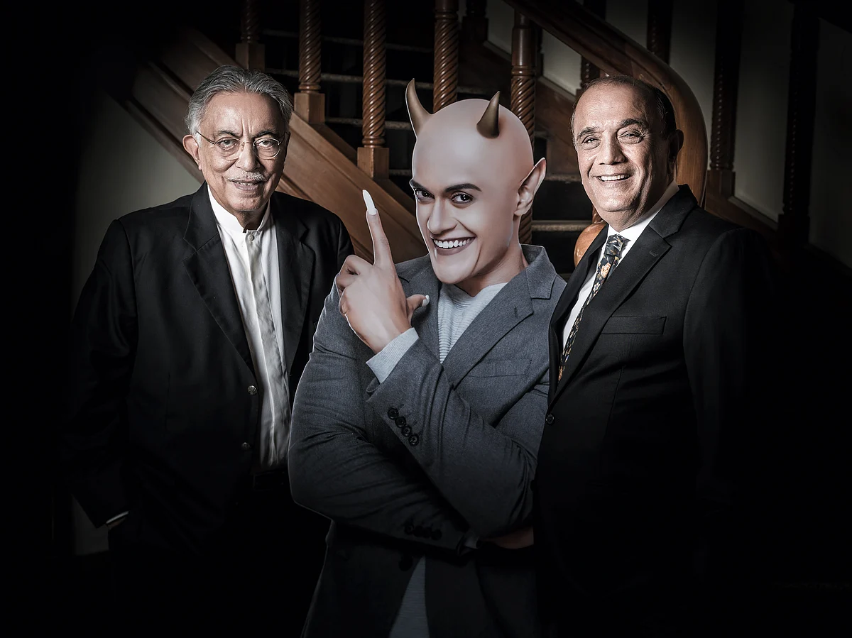 From Left: Gulu Mirchandani, founder chairman of the Onida Group and Vijay J. Mansukhani, managing director of Onida.