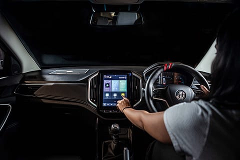  MG Hector