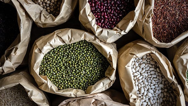 Covid-19 lockdown: Do the poor need cash or calories? Covid-19 lockdown: Do the poor need cash or calories?