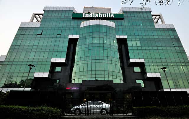 Bears maul Indiabulls on D-Street