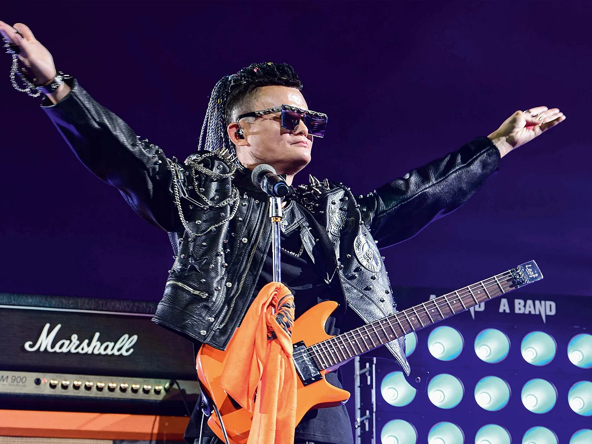 Jack Ma performs during Alibaba’s 20th anniversary gala at Hangzhou Olympic Center Stadium.