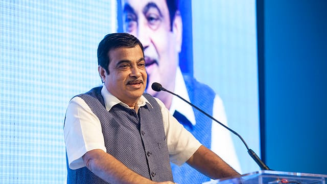 Golden time to invest in India: Gadkari Golden time to invest in India: Gadkari