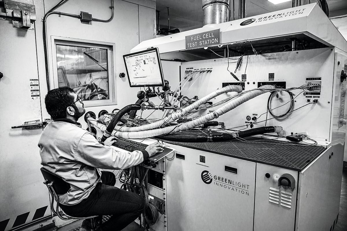 IOC bets on hydrogen fuel cells