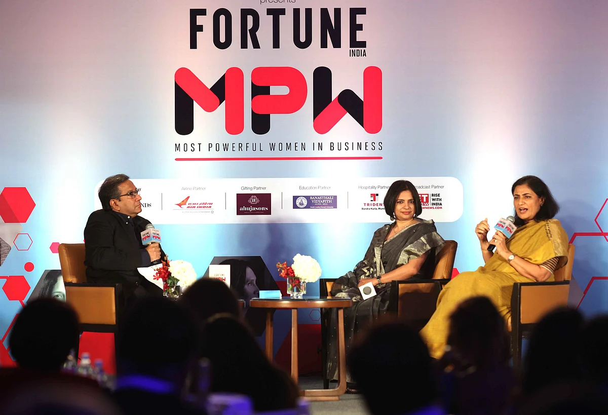 Sourav Majumdar (left), editor, <i>Fortune India</i> in a fireside chat with Jyoti Deshpande (centre), president-media and entertainment, Reliance Industries, and Apurva Purohit, president, Jagran Prakashan Group, at the&nbsp;<i>Fortune India</i> MPW Summit.