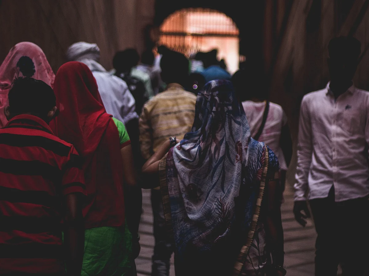 <a href="https://www.pexels.com/@byrahul?utm_content=attributionCopyText&amp;utm_medium=referral&amp;utm_source=pexels">Rahul </a>from <a href="https://www.pexels.com/photo/photo-of-people-walking-towards-gate-1009918/?utm_content=attributionCopyText&amp;utm_medium=referral&amp;utm_source=pexels">Pexels</a>