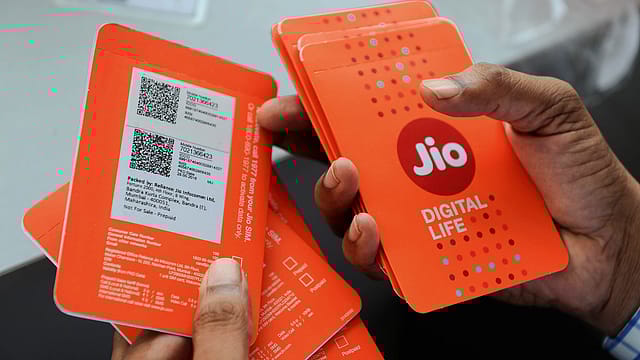 Reliance Jio Q4 profit rises 13% to ₹5,337 cr Reliance Jio Q4 profit rises 13% to ₹5,337 cr