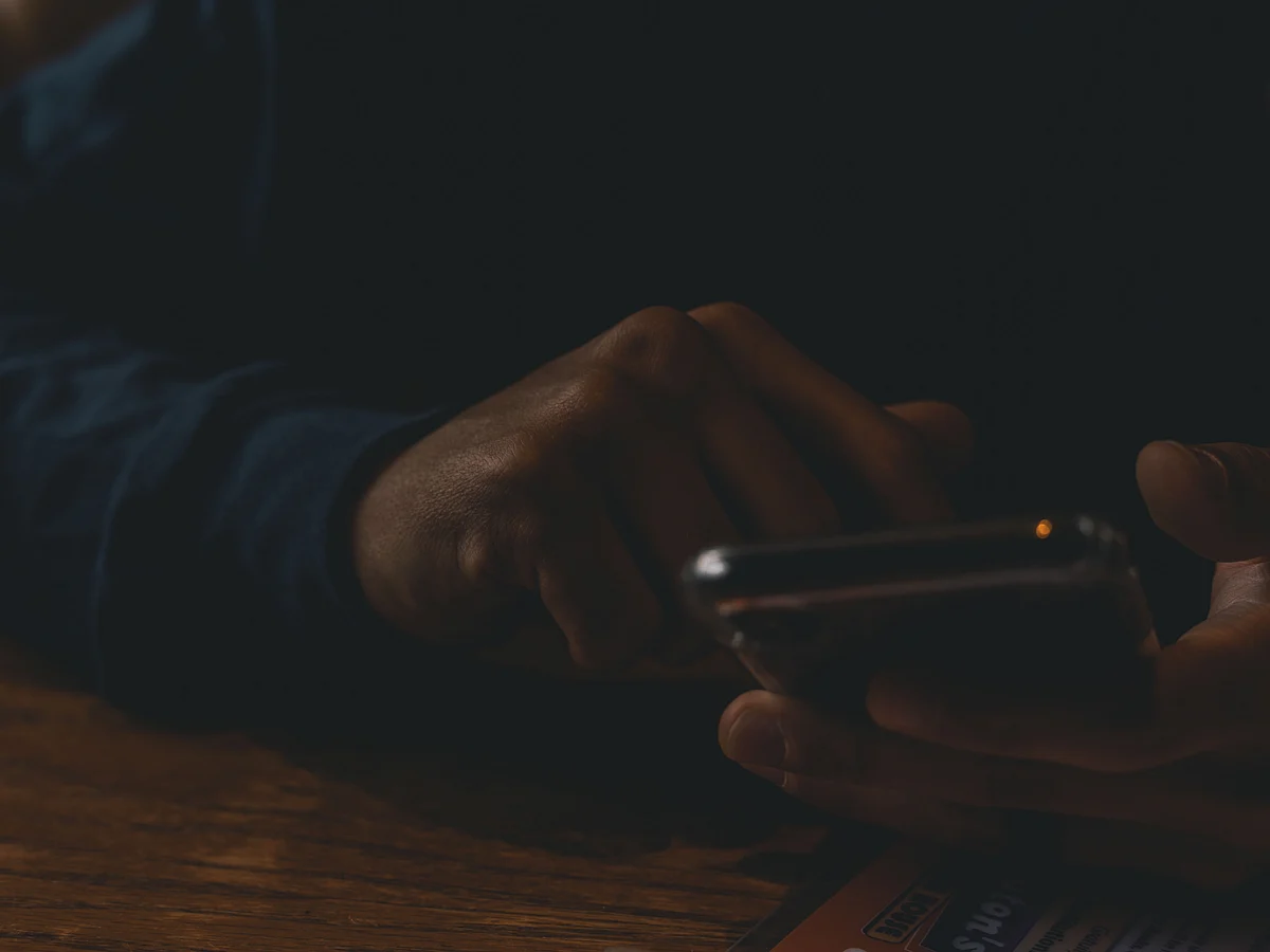 <a href="https://www.pexels.com/@thatguycraig000?utm_content=attributionCopyText&amp;utm_medium=referral&amp;utm_source=pexels">Craig Adderley </a>from <a href="https://www.pexels.com/photo/person-using-smartphone-1670035/?utm_content=attributionCopyText&amp;utm_medium=referral&amp;utm_source=pexels">Pexels</a>