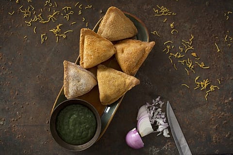 Samosa Singh
