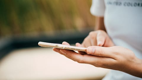 <a href="https://www.pexels.com/@nurseryart?utm_content=attributionCopyText&utm_medium=referral&utm_source=pexels">Porapak Apichodilok</a> from <a href="https://www.pexels.com/photo/blur-cellphone-close-up-device-369376/?utm_content=attributionCopyText&utm_medium=referral&utm_source=pexels">Pexels</a>