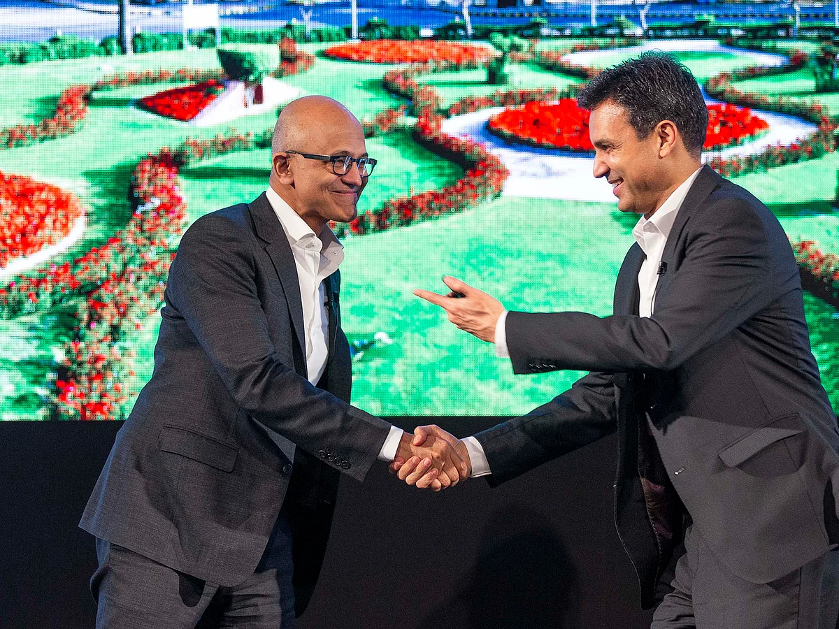  Microsoft CEO Satya Nadella (left) with Anant Maheshwari, president, Microsoft India.