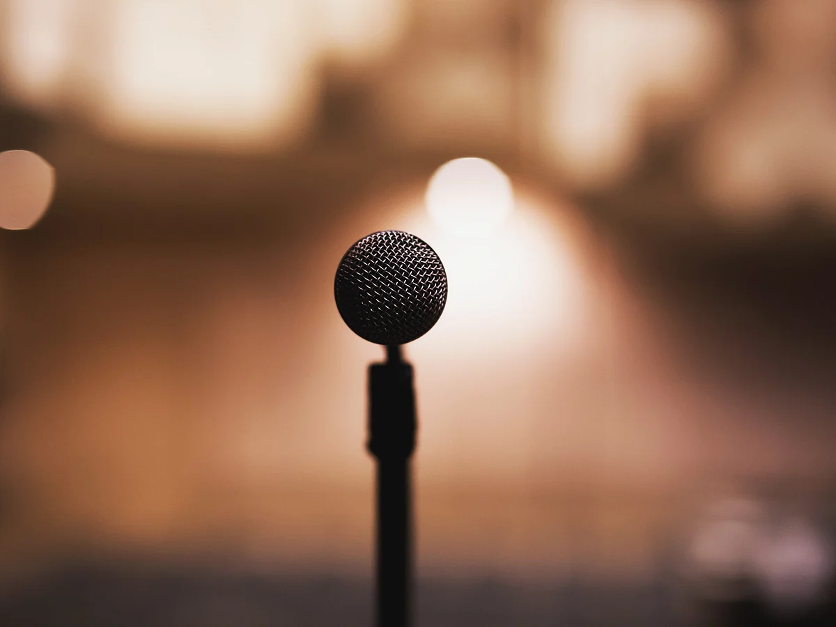 <a href="https://www.pexels.com/@freestocks?utm_content=attributionCopyText&amp;utm_medium=referral&amp;utm_source=pexels">freestocks.org</a> from <a href="https://www.pexels.com/photo/black-microphone-64057/?utm_content=attributionCopyText&amp;utm_medium=referral&amp;utm_source=pexels">Pexels</a>