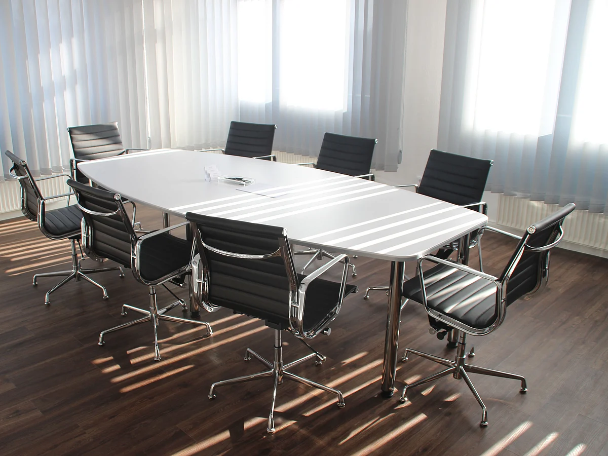 <a href="https://www.pexels.com/@pixabay?utm_content=attributionCopyText&amp;utm_medium=referral&amp;utm_source=pexels">Pixabay</a> from <a href="https://www.pexels.com/photo/chairs-daylight-designer-empty-416320/?utm_content=attributionCopyText&amp;utm_medium=referral&amp;utm_source=pexels">Pexels</a>
