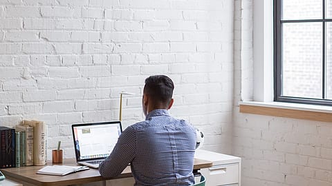 <a href="https://www.pexels.com/@burst?utm_content=attributionCopyText&utm_medium=referral&utm_source=pexels">Burst</a> from <a href="https://www.pexels.com/photo/man-sitting-down-and-using-his-laptop-374085/?utm_content=attributionCopyText&utm_medium=referral&utm_source=pexels">Pexels</a>