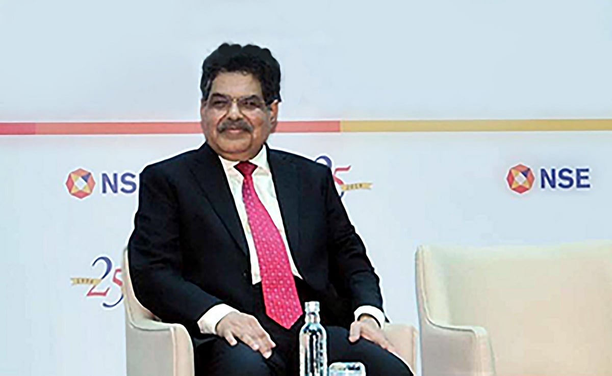 Mutual funds shouldn’t behave like banks: SEBI chairman