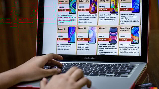 Smartphones to sell more online this season: Report Smartphones to sell more online this season: Report