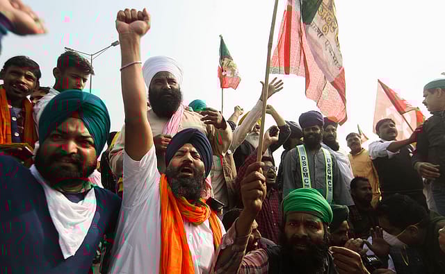 Bharat Bandh: Mixed response, protest goes on