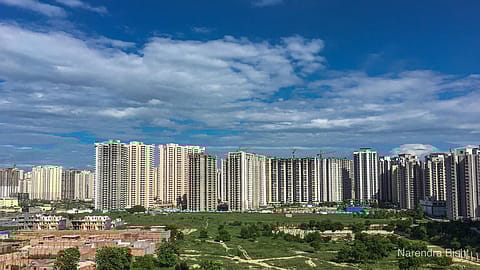 Delhi-NCR, Mumbai and Hyderabad emerged as prominent markets, accounting for nearly 90% of the total luxury housing sales across the top seven cities.