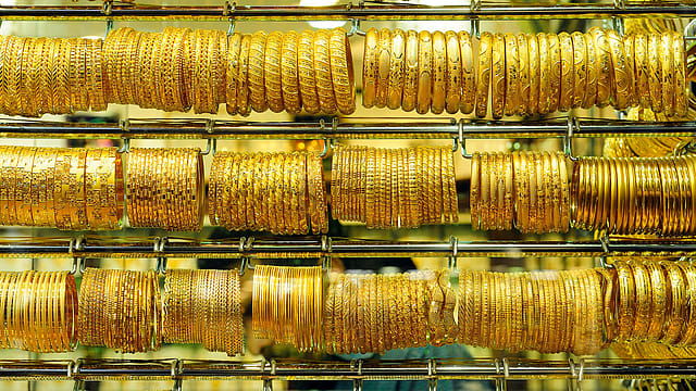 Plain gold jewellery exports grow 62% to $6,792 mn in FY24: GJEPC Plain gold jewellery exports grow 62% to $6,792 mn in FY24: GJEPC