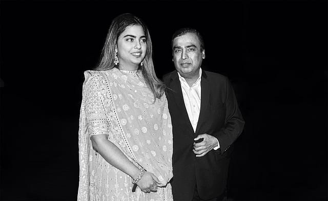 Reliance to acquire 50% stake in Sosyo Hajoori Beverages