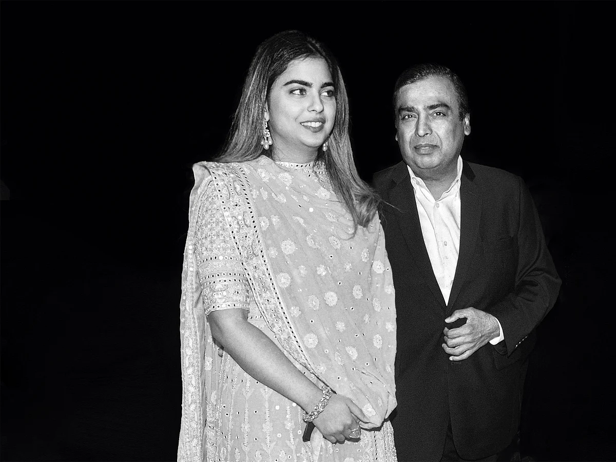 RIL chairman Mukesh Ambani with daughter Isha Ambani