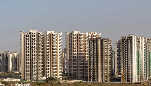 Home sales hit a high note