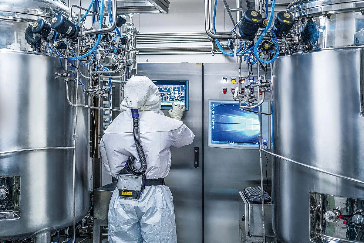 India has the 2nd highest number of USFDA-approved manufacturing plants outside the U.S.