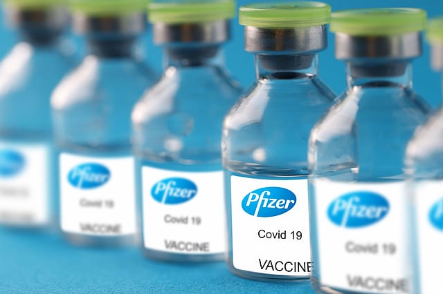 Scarcity-hit India looks for imported vaccines