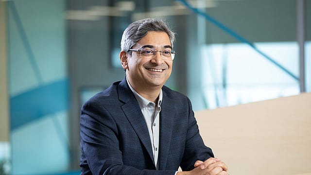 Leading Sustainability Transformation Leading Sustainability Transformation