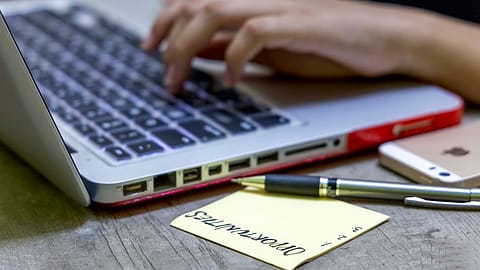 EaseMyTrip perceives moonlighting to be a sign of 'discord towards the main employer.'